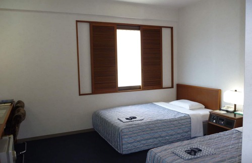 Makishi Hotel | Shiisar Inn Naha