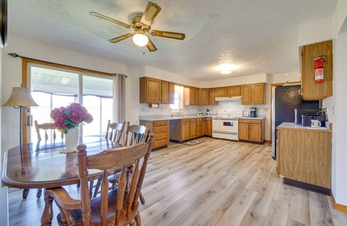 New Haven  Huron County House | Shiloh Vacation Rental w/2 Screened Porches!