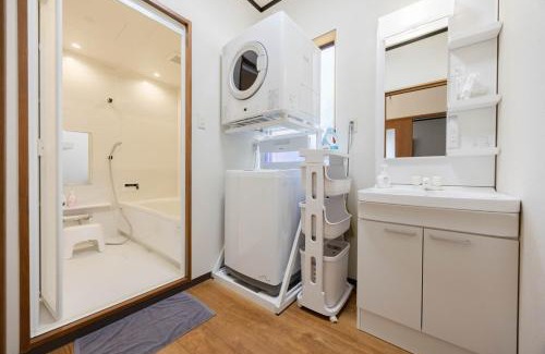 Oshima Apartment | Shima Yadori