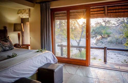 Hoedspruit Cabin | Shimungwe lodge