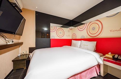 Sinchon-dong Hotel | Shinchon Touch