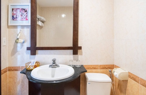Hue City Centre Hotel | Shine Hue Hotel 2