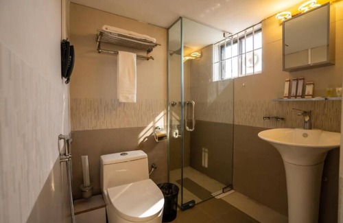Dhaka Hotel | Shinepukur Suites Farmgate