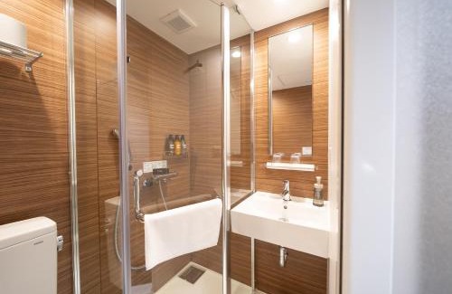 Nishishinsaibashi Hotel | Shinsaibashi ARTY Inn