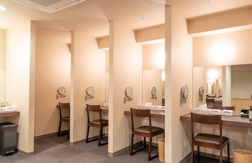 Nishishinsaibashi Hotel | Shinsaibashi ARTY Inn