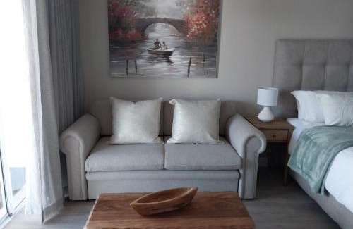 Saint Francis Bay Apartment | Ships Bell 17B