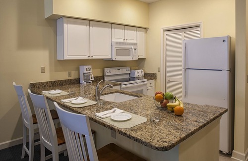 Hilton Head Island Condo | Shipyard Resort by Spinnaker Resorts