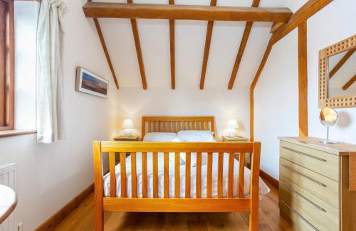 Broadway House | Shire Cottage