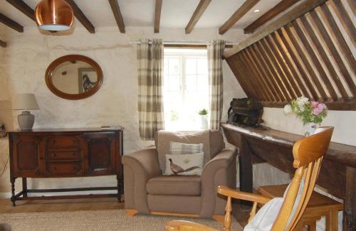 Crich House | Shire Cottage