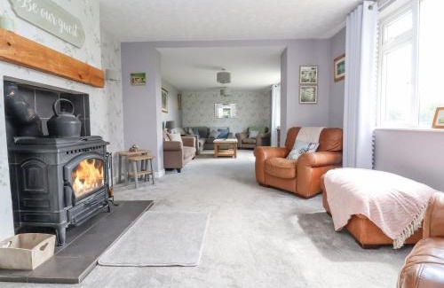 Shrewsbury House | Shire Cottage