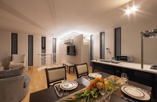 Motobu Villa | shironorakuen Villa Blanc H