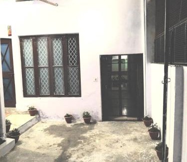 Raiwala Apartment | Shiv Ganga Homestay