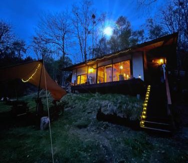 Sobetsu Villa | SHIZENTOYA Privete cottage for nature experience LakeView!