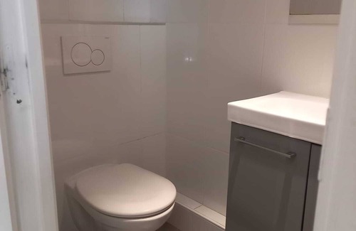 Saint-Germain-l'Auxerrois Apartment | SHO Studio-A small, wonderful studio-flat in the very center of Paris-75006