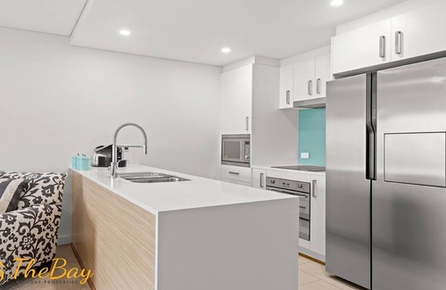 Shoal Bay Apartment | Shoal Bay Apartment one street back from the beach with water views