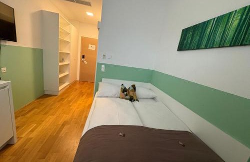 Puntigam Hotel | SHOME Hotel Graz I Free Parking