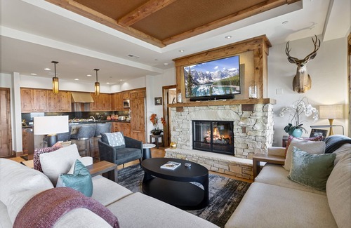 Empire Pass Condo | Shooting Star Lodge at Deer Valley Resort - Three Bedroom Residence #201