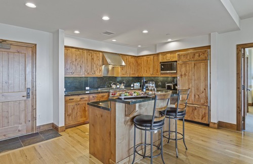 Empire Pass Condo | Shooting Star Lodge at Deer Valley Resort - Two Bedroom Residence #203