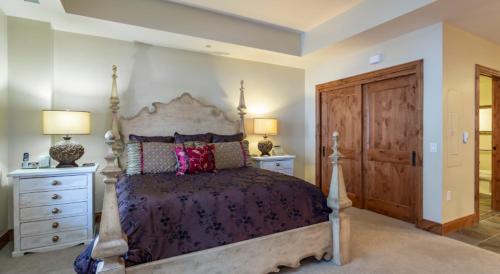 Empire Pass Hotel | Shooting Star Lodge at Deer Valley Resort - Studio #102 Hotel Room