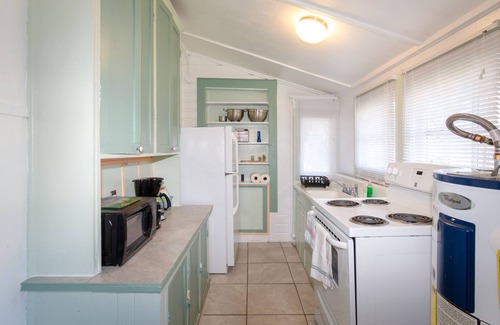 Downtown Apartment | Shore Break: Downtown Pensacola, North Hill