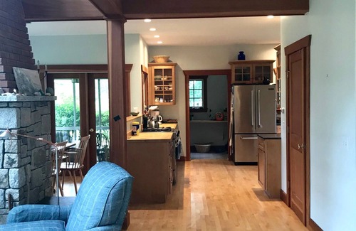Sorrento House | Shore front home in a charming summer community