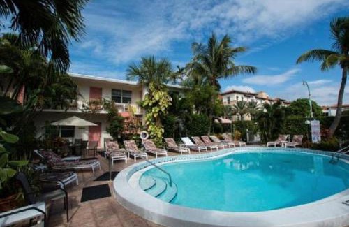 Lauderdale-by-the-Sea Hotel | Shore Haven Resort Inn