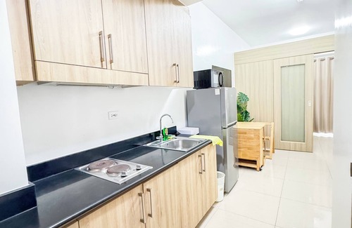 Barangay 76 Condo | Shore Residences Tower A/B Main Lobby Entrance