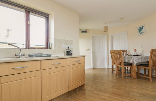 Longrock House | SHORELINE, pet friendly, country holiday cottage in Marazion