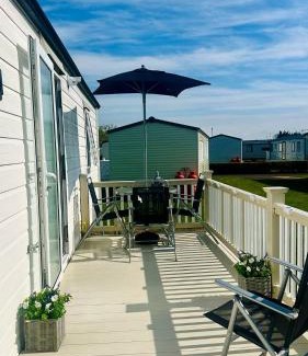 Wigton House | Shoreline Stay