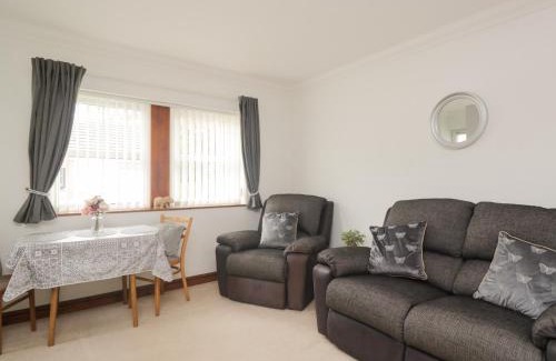 Wigton House | Shoreside Cottage