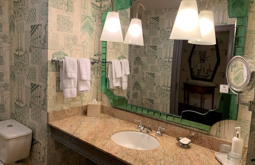 Downtown Portland Hotel | Short Distance From Area Attractions! Pets Allowed, Near Portland Art Museum