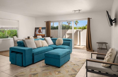 Venetian Road Settlement Apartment | Short Drive to Sand, Large 1 BR W/Pool!