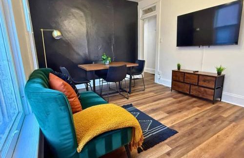 German Village House | Short North Convention Private Parking Pets!