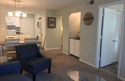 Folly Field Condo | Short Walk to the Beach - Poolside Condo - Fiddler's Cove -2 Bdm 2 Bth