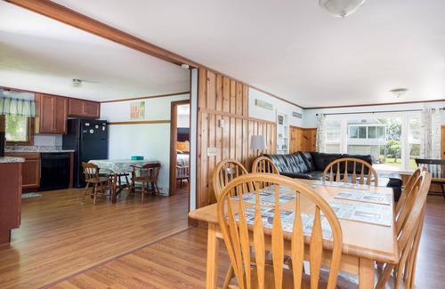 Point Judith House | Short Walk to Roger Wheeler Beach/Sand Hill Cove Beach!