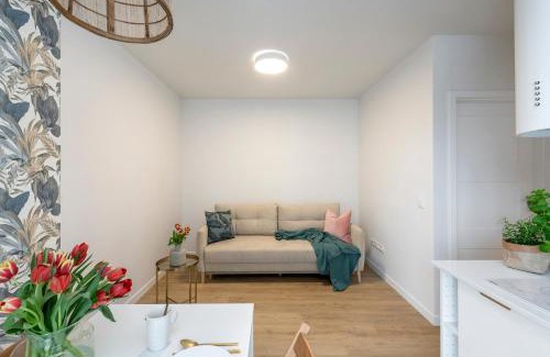 Nowa Praga Apartment | ShortStayPoland Jagiellońska (B121)