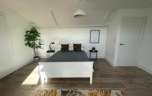 Consett Apartment | Shotley Bridge Blackhill - Stylish and Spacious 4 Bedroom 3 Bathroom Townhouse