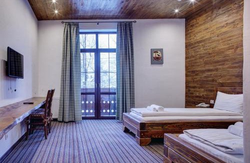 Bryukhovychi Hotel | Shpatser hotel