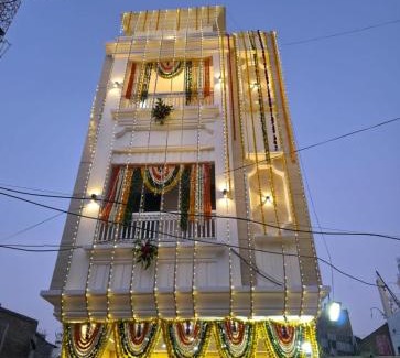 Ujjain Hotel | Shree Nikunj Palace