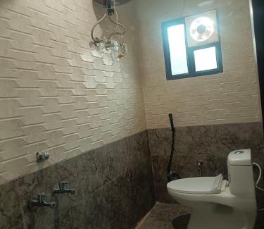 Datia Hotel | Shree Radhe Palace