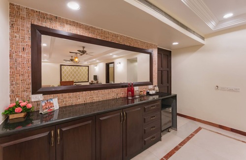 Nathdwara Hotel | Shree Vallabh Vilas Lords Plaza Nathdwara - Pure Veg