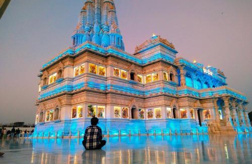 Mathura Hotel | Shri prabhu dham- Near Prem Mandir
