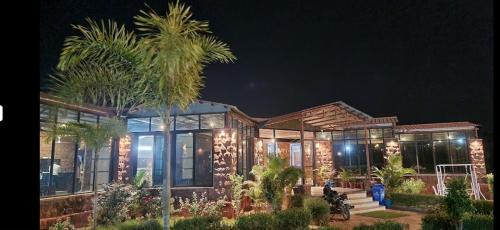 Abu Road Hotel | ShriGo Mount Down Resorts, Mount Abu
