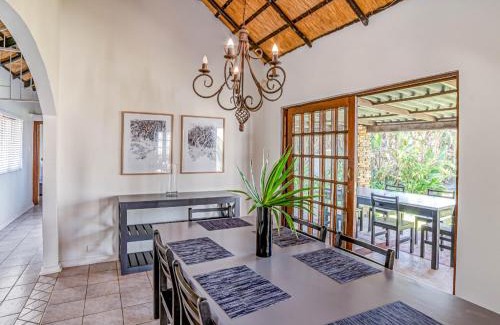 Umhlali Beach Apartment | Shrimp Lane Cottages, Sea Lodge