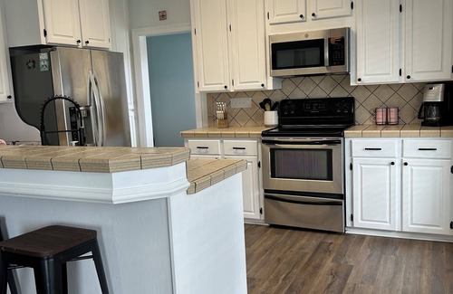Chauvin House | Shrimp season and fishing time. Labor Day weekend is available