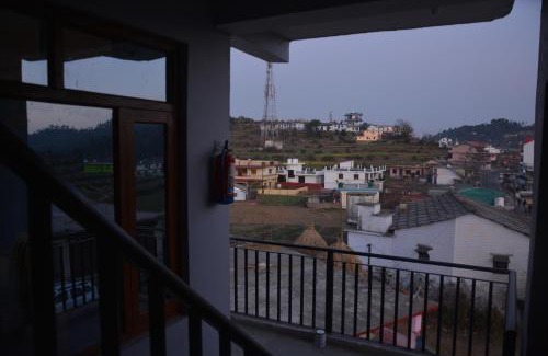 Majkhali House | Shubham Homestay Near Ranikhet
