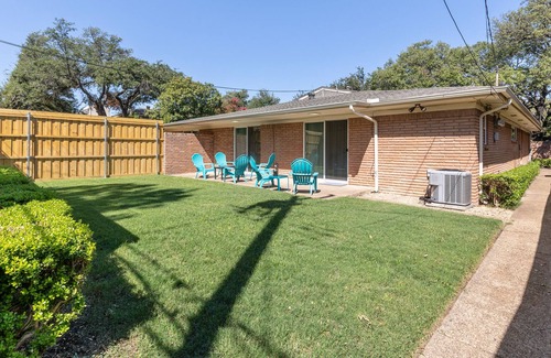 Park Cities House | Shuffleboard & Foosball / 3 King / Northpark Area