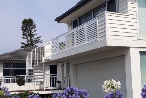 Kiama Apartment | Shutters by the Sea-Sea views-Waterfront-Private- on the Coastal Walk