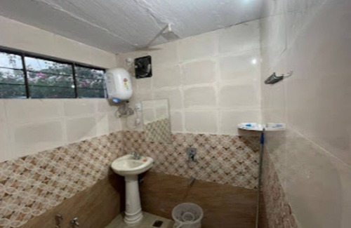 Shri Madhopur House | Shyam Luxurious Huts & Guest House