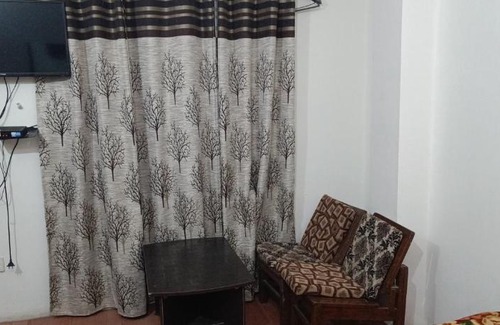Shoghi House | Shyar Home Stay